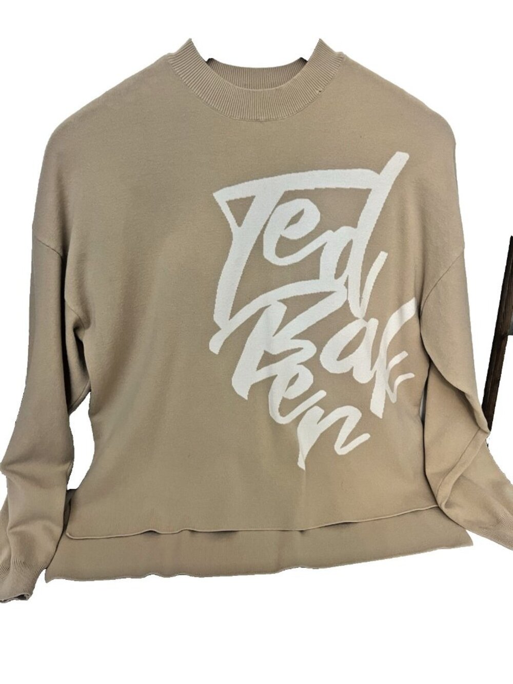 Authentic Ted Baker Size M Sweater Brand Name Designer Viscose Blend.    G